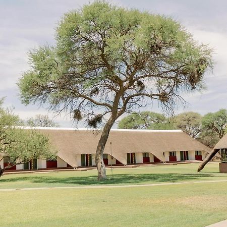Okahandja Country Hotel Dış mekan fotoğraf