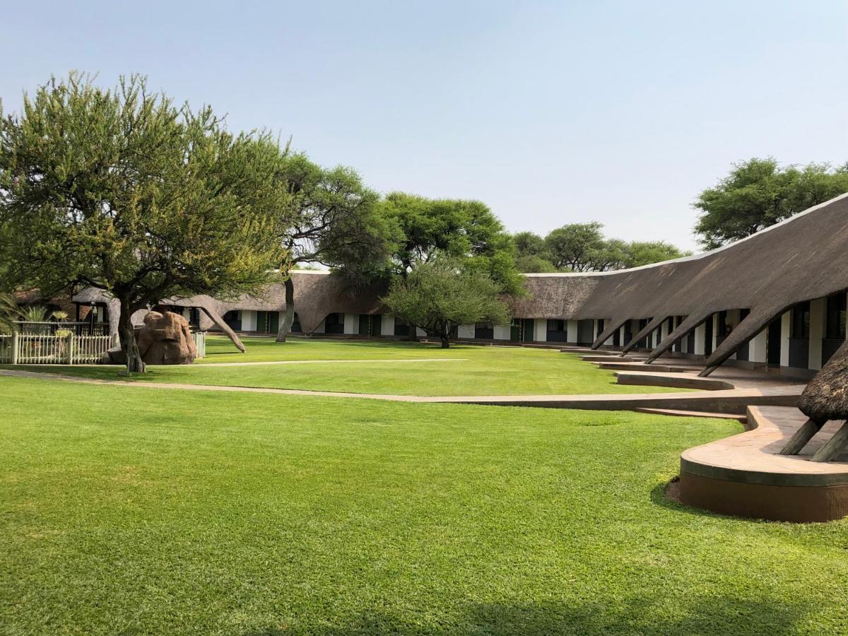 Okahandja Country Hotel Dış mekan fotoğraf
