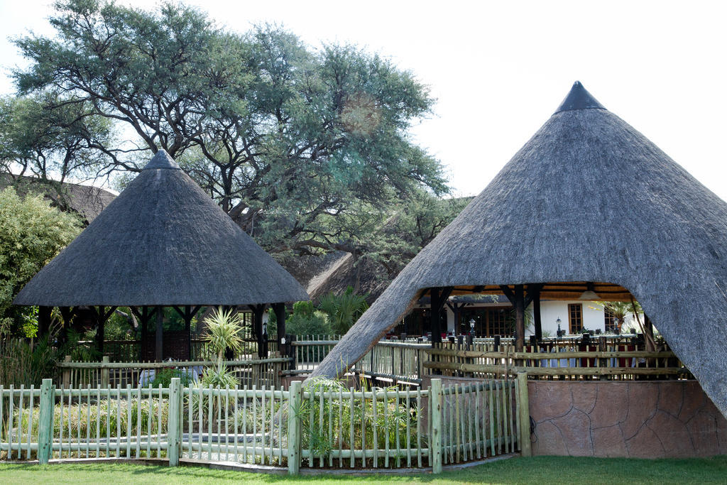 Okahandja Country Hotel Dış mekan fotoğraf