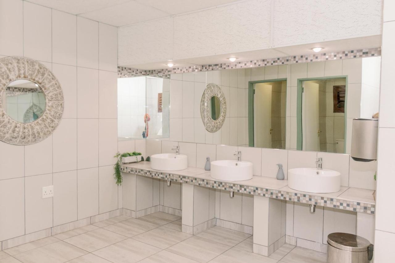 Okahandja Country Hotel Dış mekan fotoğraf