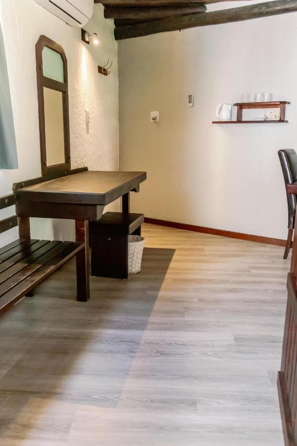 Okahandja Country Hotel Dış mekan fotoğraf