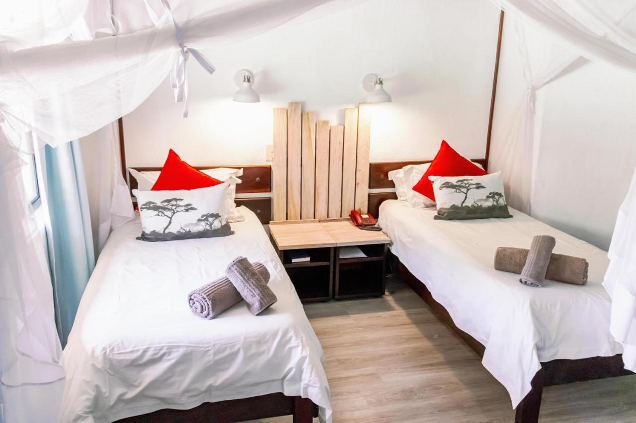 Okahandja Country Hotel Dış mekan fotoğraf