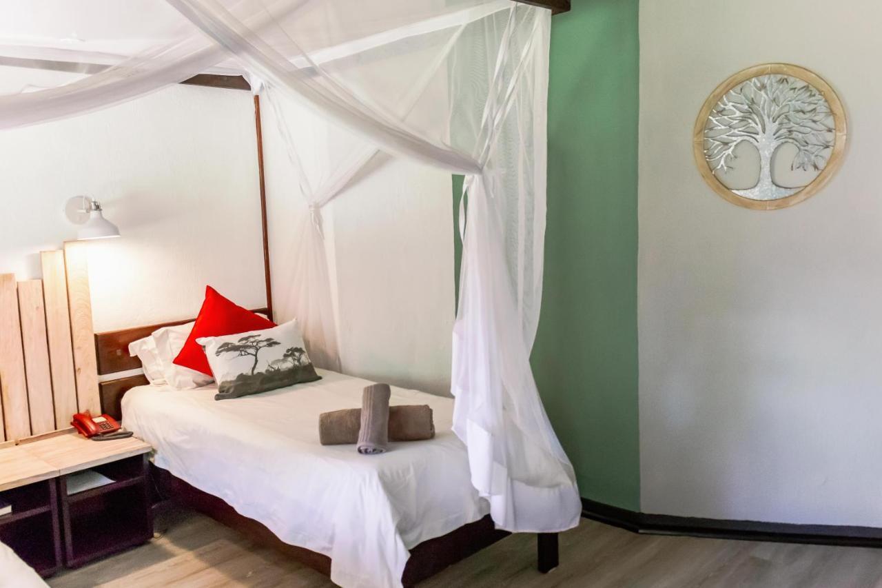 Okahandja Country Hotel Dış mekan fotoğraf